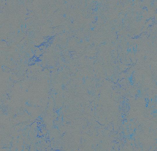 373435 blue shimmer