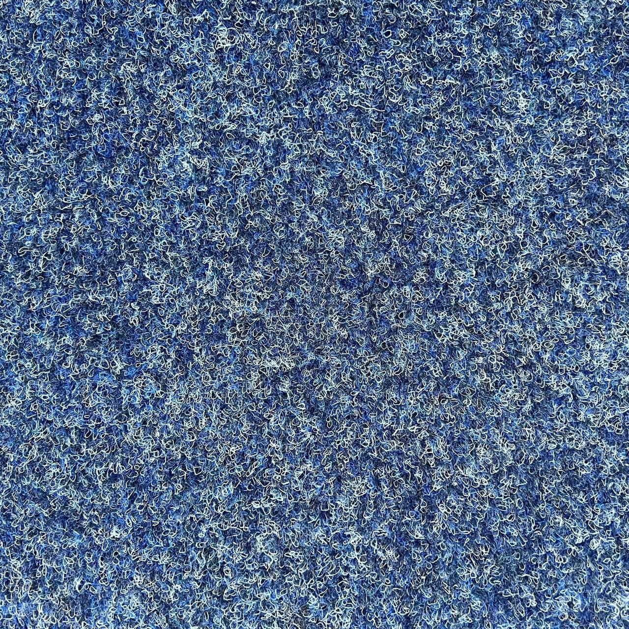 Blue 642339